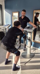 Prévenir la sarcopénie grâce à l’électrostimulation au studio IMPULSO à Roquevaire